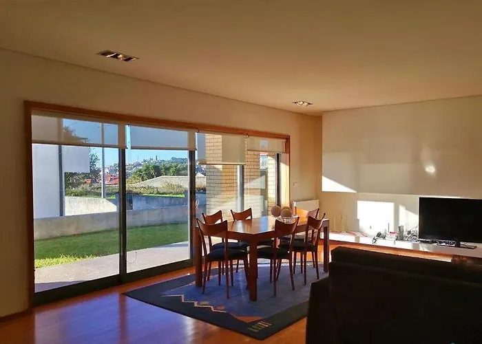 بيت للعطل Hill & House فيانا دو كاستيلو