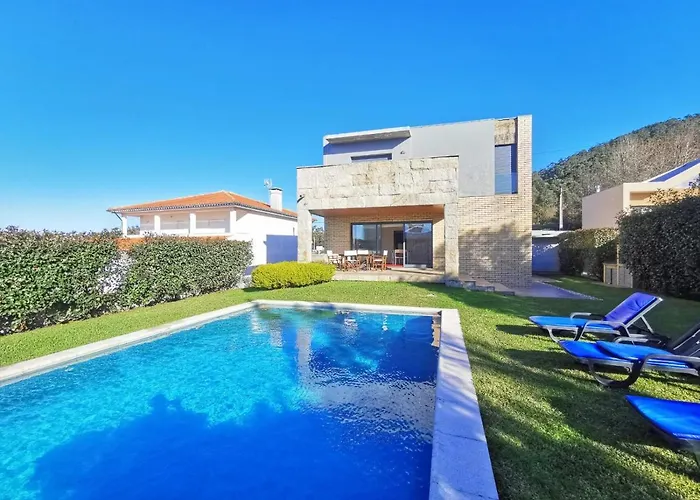 Hill & House بيت للعطل *