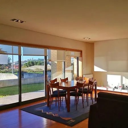 בית נופש Hill & House ויאנה דו קסטלו