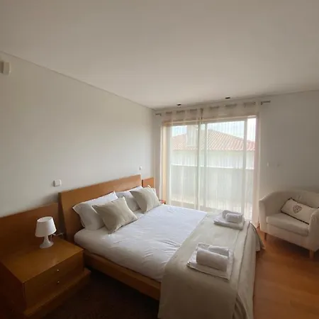 Hill & House בית נופש ויאנה דו קסטלו