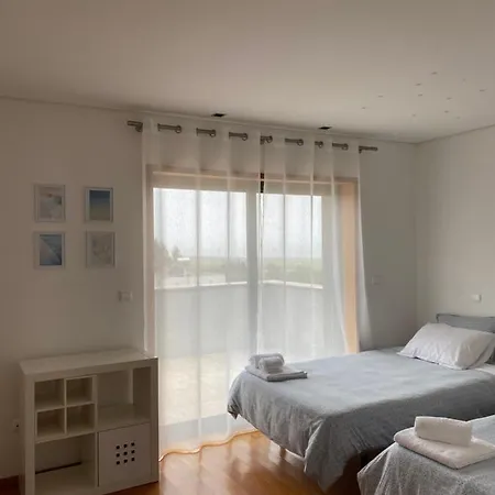 Hill & House בית נופש ויאנה דו קסטלו