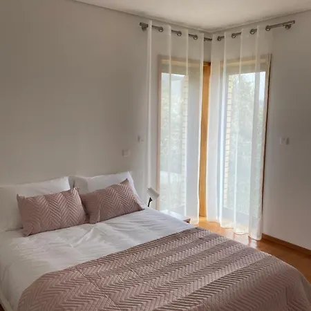 Hill & House בית נופש *