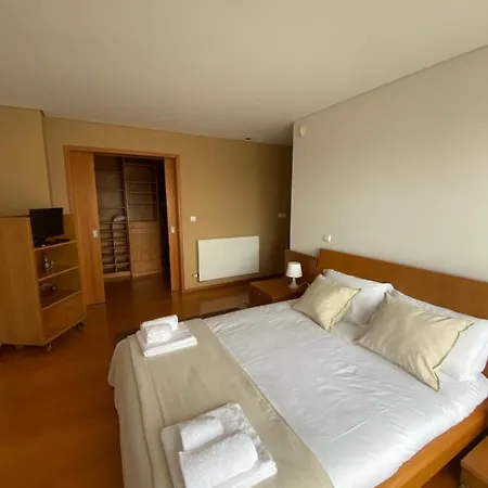 בית נופש Hill & House ויאנה דו קסטלו