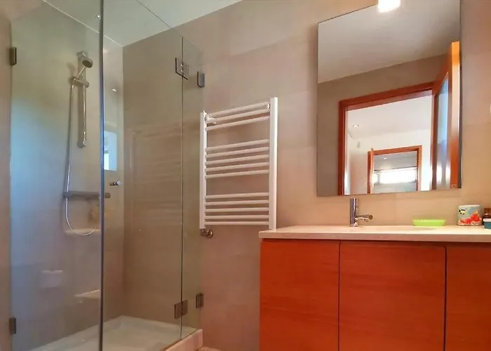 Hill & House Feriehus Viana do Castelo